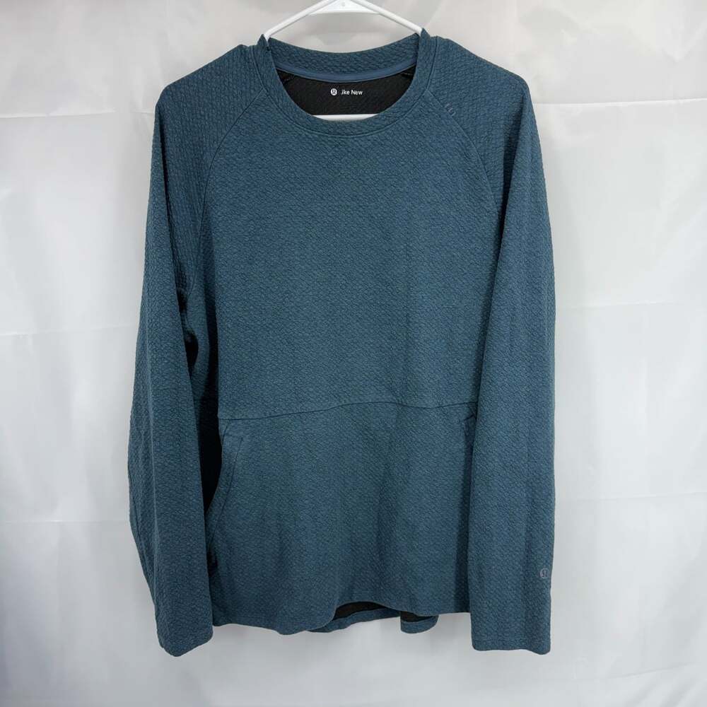 Lululemon Men M At Ease Crew Shirt Long Sleeve Pullover Heathered Iron Blue TEAR